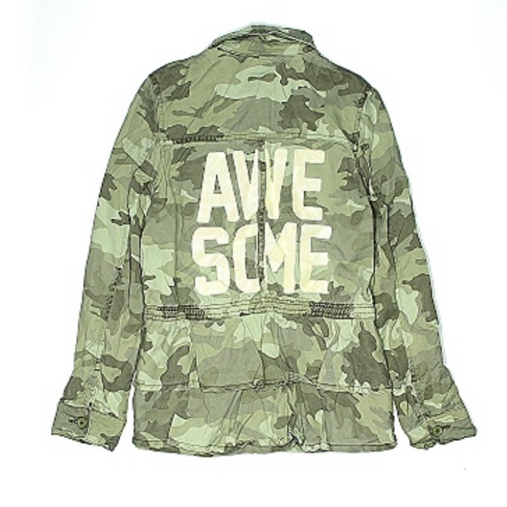 Jessica Simpson
Size L (Kids) Jacket